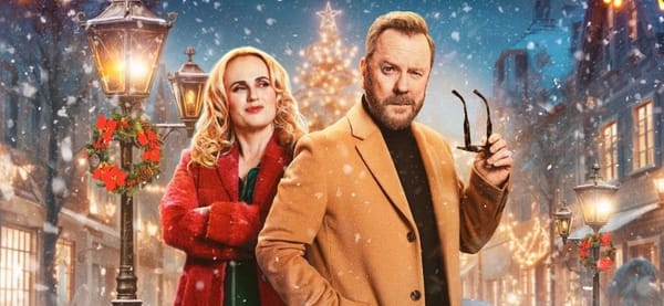 Spotlight: "Tinsel Town"