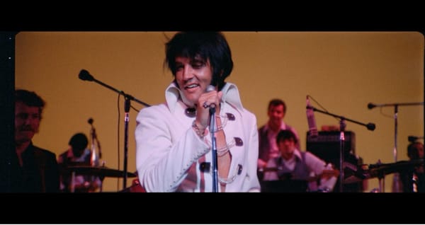 “EPiC: Elvis Presley in Concert”